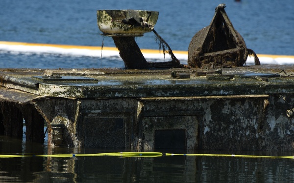 Coast Guard Oversees Salvage Operations for Sunken Jacob Pike