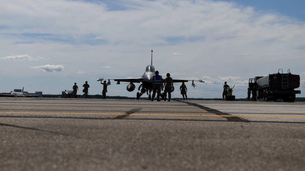 F-16 Integrated Combat Turns at Oscoda during Northern Strike