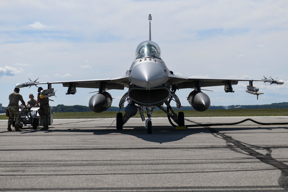 F-16 Integrated Combat Turns at Oscoda during Northern Strike