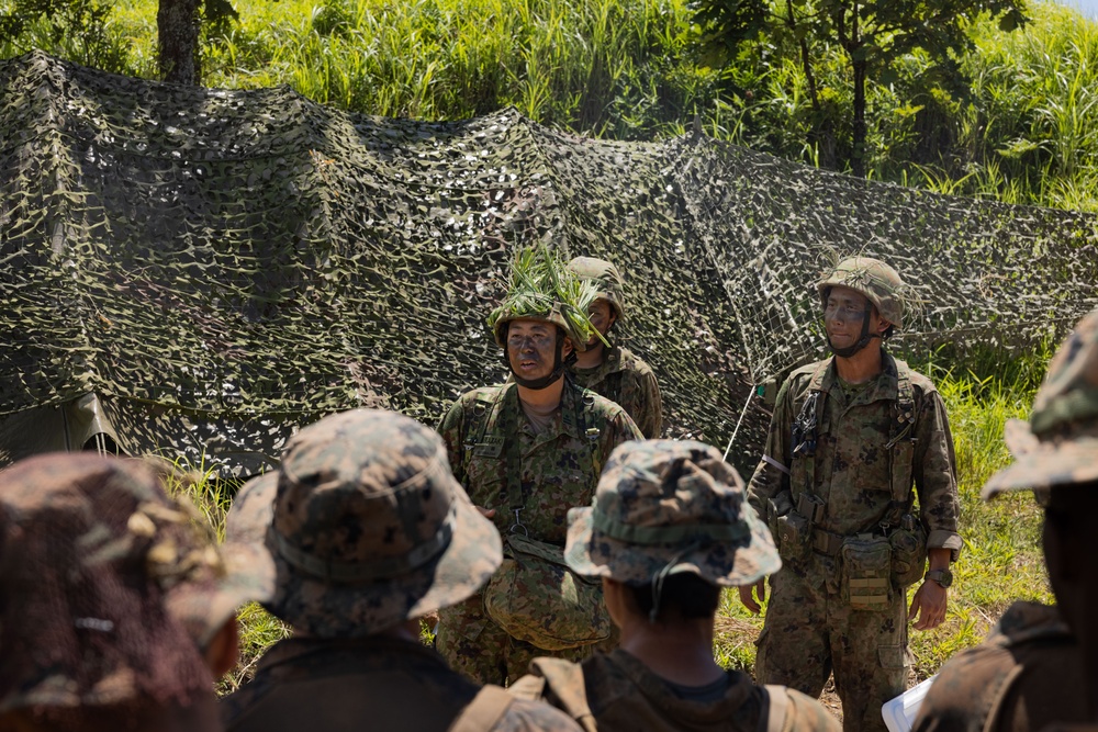 RD 24 | JGSDF Members Share Meals with Marines During Resolute Dragon