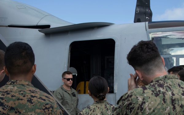 ROTC Midshipmen visit MAG-24