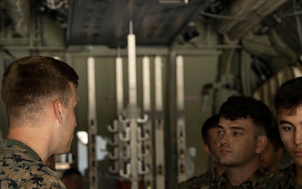 ROTC Midshipmen visit MAG-24