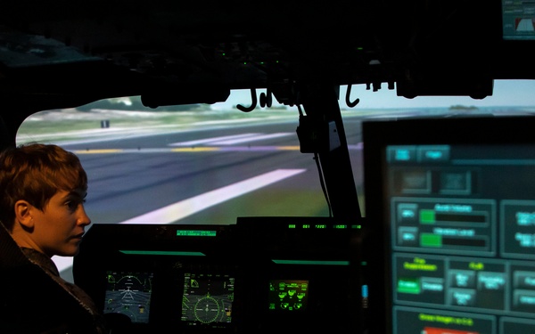 ROTC Midshipmen visit MAG-24