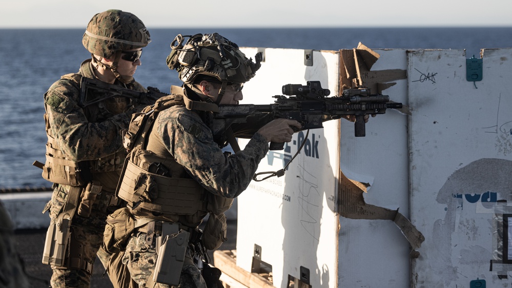 24th MEU (SOC) Marines Conduct Deck Shoot Aboard USS New York
