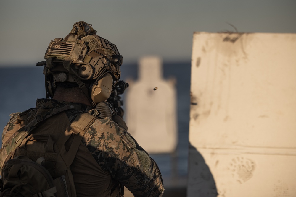 24th MEU (SOC) Marines Conduct Deck Shoot Aboard USS New York