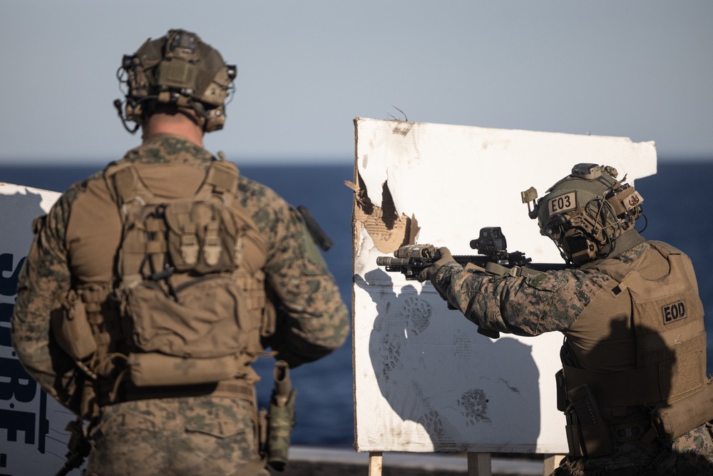 24th MEU (SOC) Marines Conduct Deck Shoot Aboard USS New York