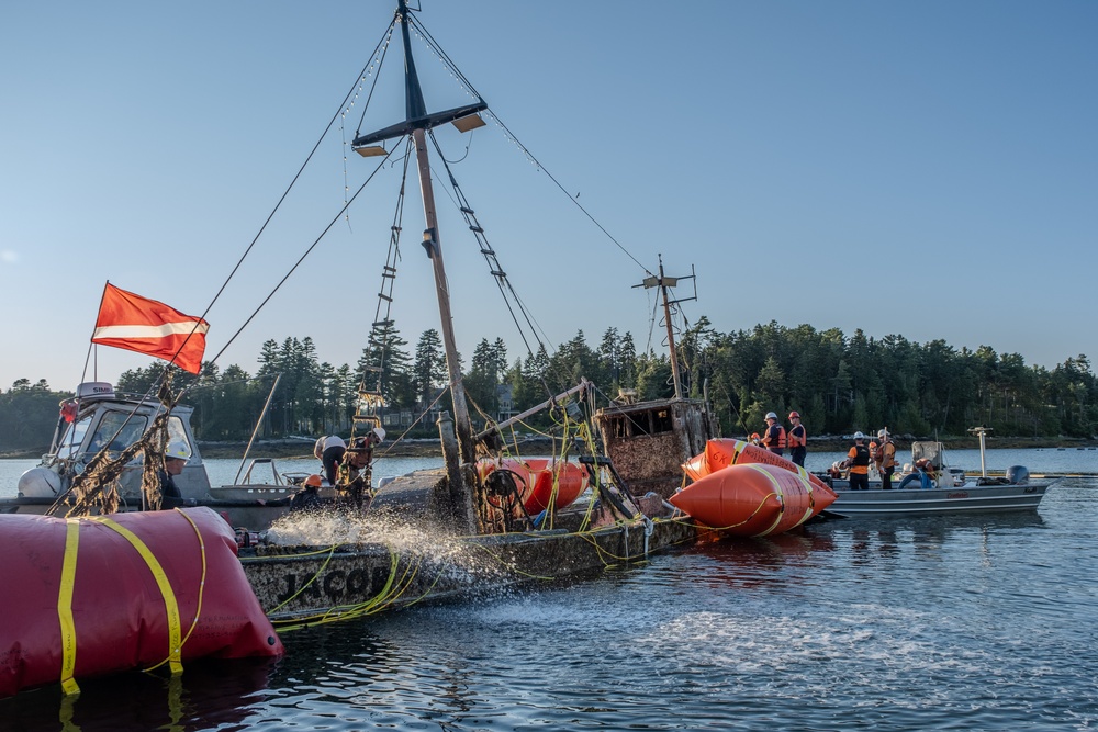 Wrecked vessel refloated in New Meadows River