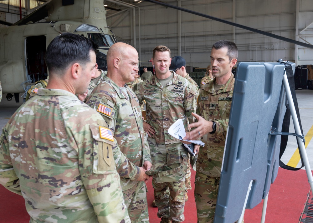 Vice Chief of Staff of the Army Visits 101st Airborne Division (Air Assault)