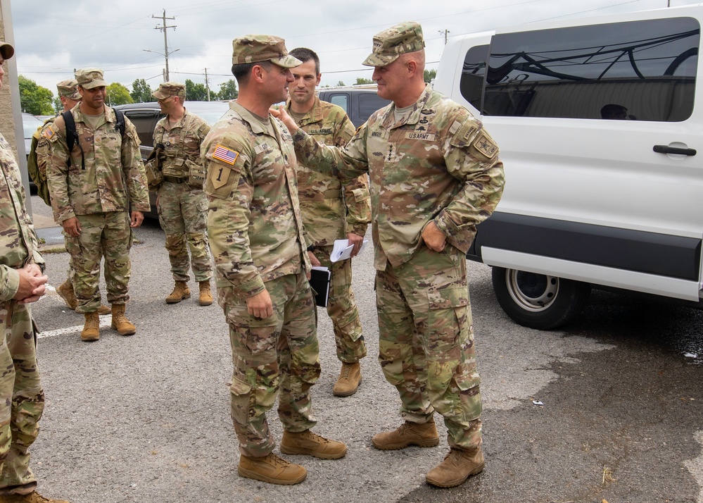 Vice Chief of Staff of the Army Visits 101st Airborne Division (Air Assault)