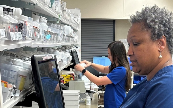 New pharmacy initiative at Columbus AFB is ‘the bee’s knees’