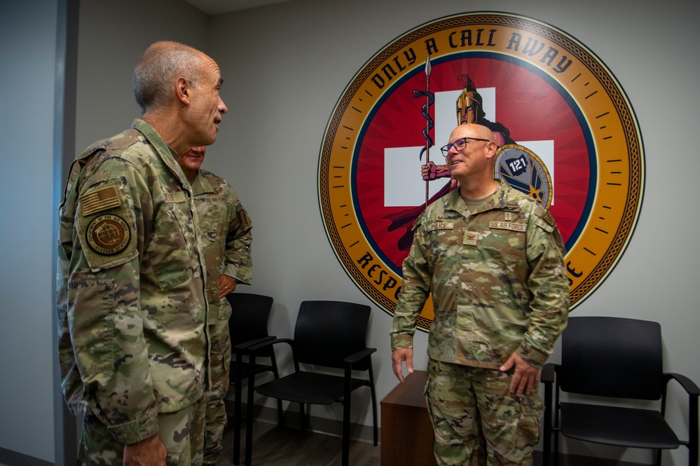 24th U.S. Air Force Surgeon General visits Rickenbacker