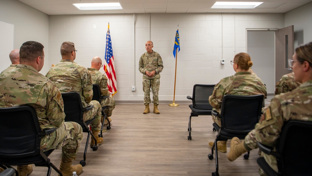 24th U.S. Air Force Surgeon General visits Rickenbacker