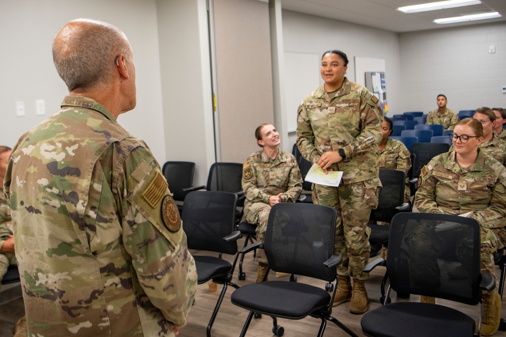 24th U.S. Air Force Surgeon General visits Rickenbacker