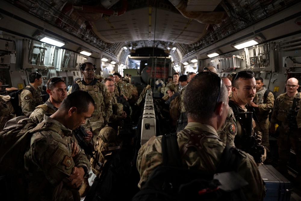Final members of 409th AEG return from AB 201