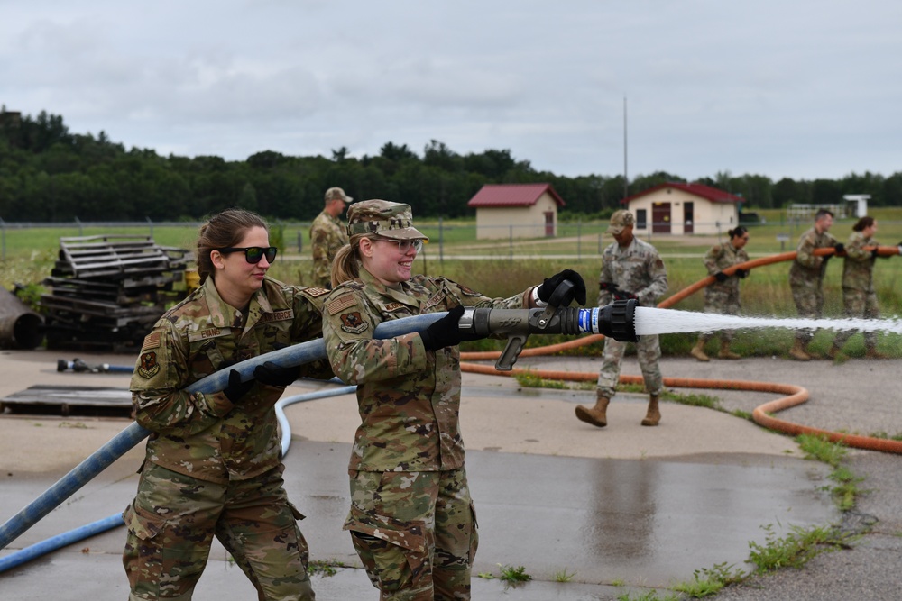 178th Civil Engineers Train at Northern Lightning