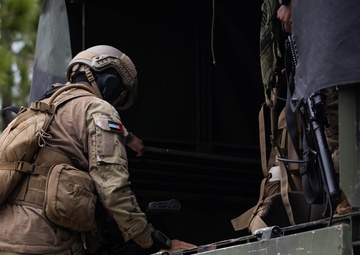 Fortifying Efforts: 2d Reconnaissance Battalion Conducts Integration Training during UAE UET 24-2