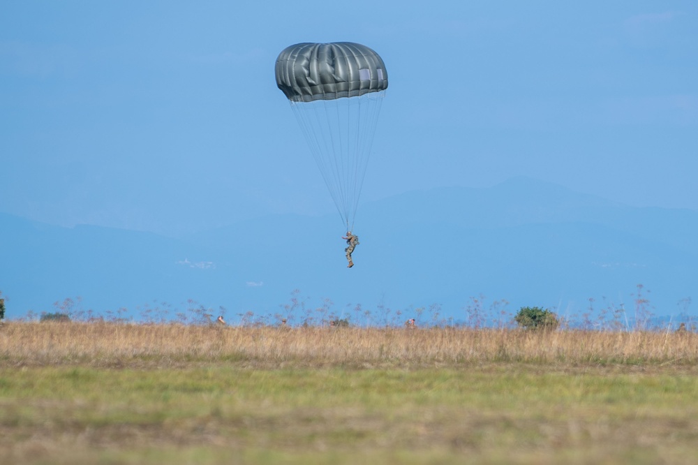 Aviano AB hosts Rigger Rodeo