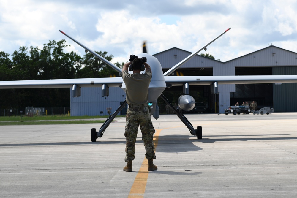 119th Aircraft Maintenance Squadron receives MQ-9 Reaper during Northern Strike