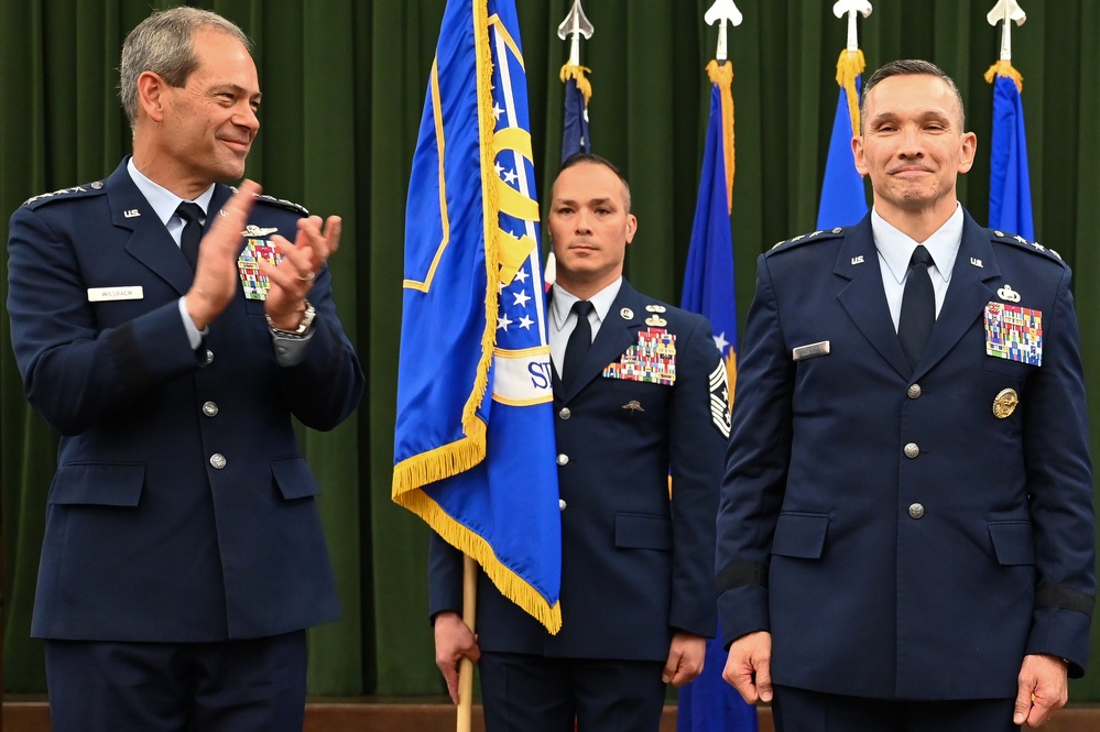 16th Air Force (AFCYBER) welcomes new commander