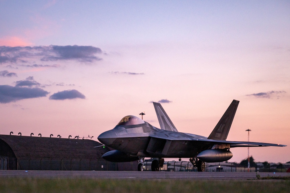 F-22s deploy to CENTCOM area to deter aggression via RAF Lakenheath