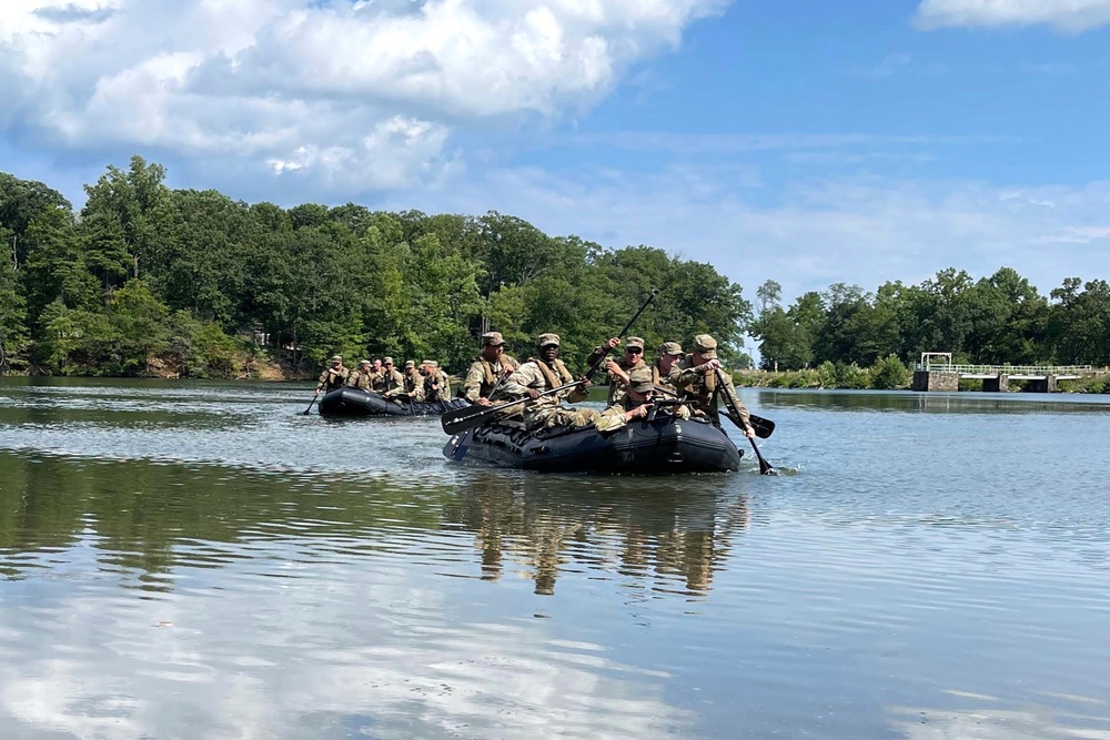 1-104th Cavalry Soldiers conduct waterborne operations training