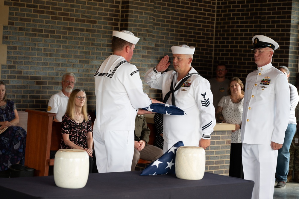 Fort Leonard Wood community attends funeral for two unclaimed veterans