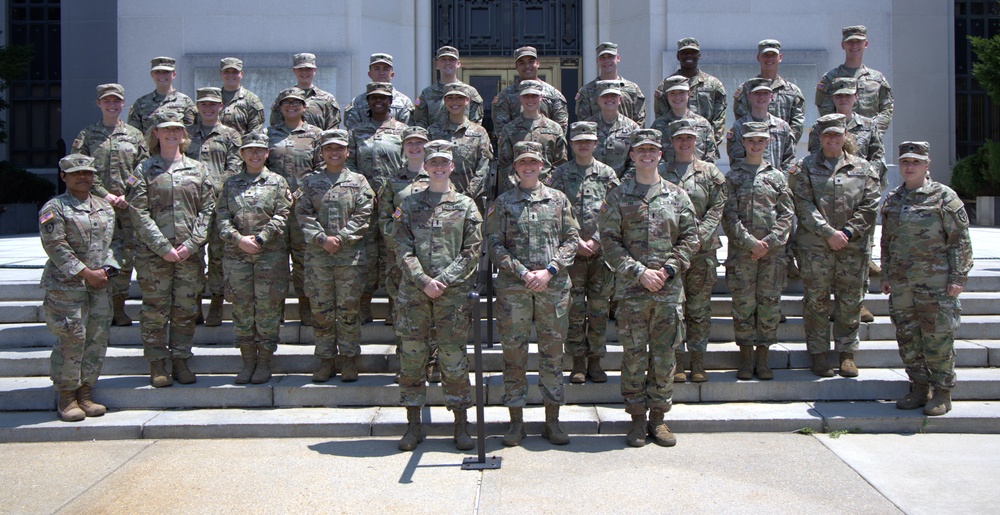 The future of Army nursing: ROTC cadets/nursing students in summer training at Walter Reed