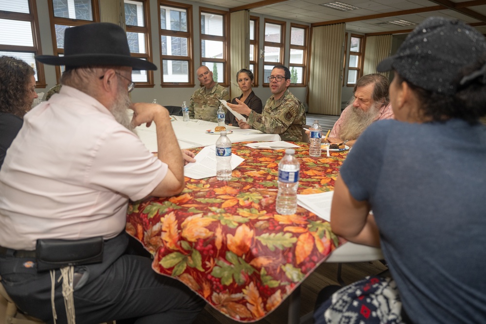 Chapel hosts “Summer Meet, Greet, and Learn” event