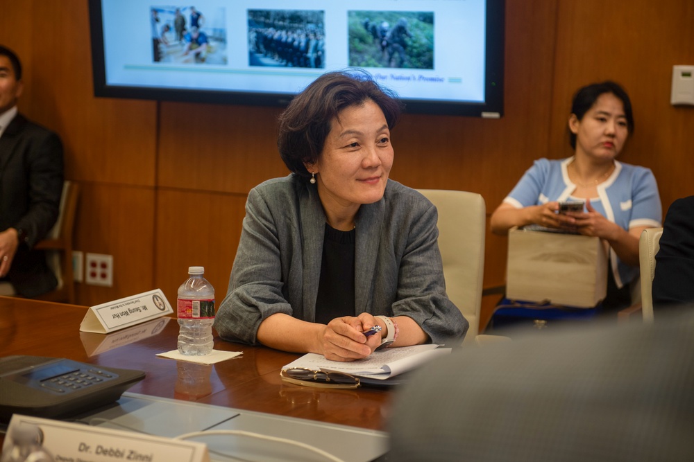Minister of Interior and Safety, Republic of Korea Visits DPAA