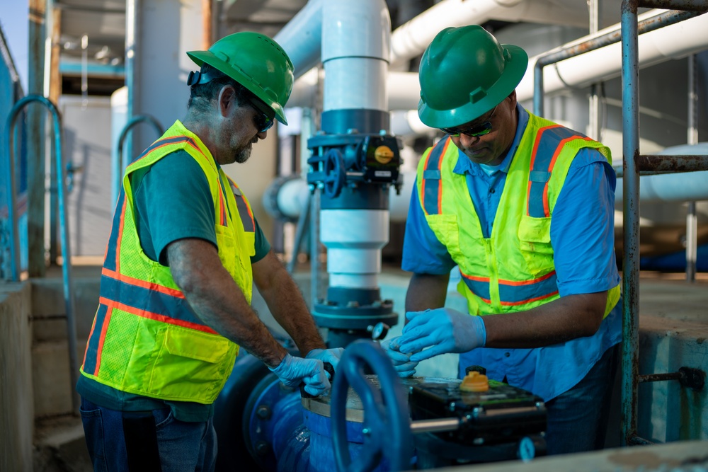 502d Civil Engineer Squadron maintain aquatic center