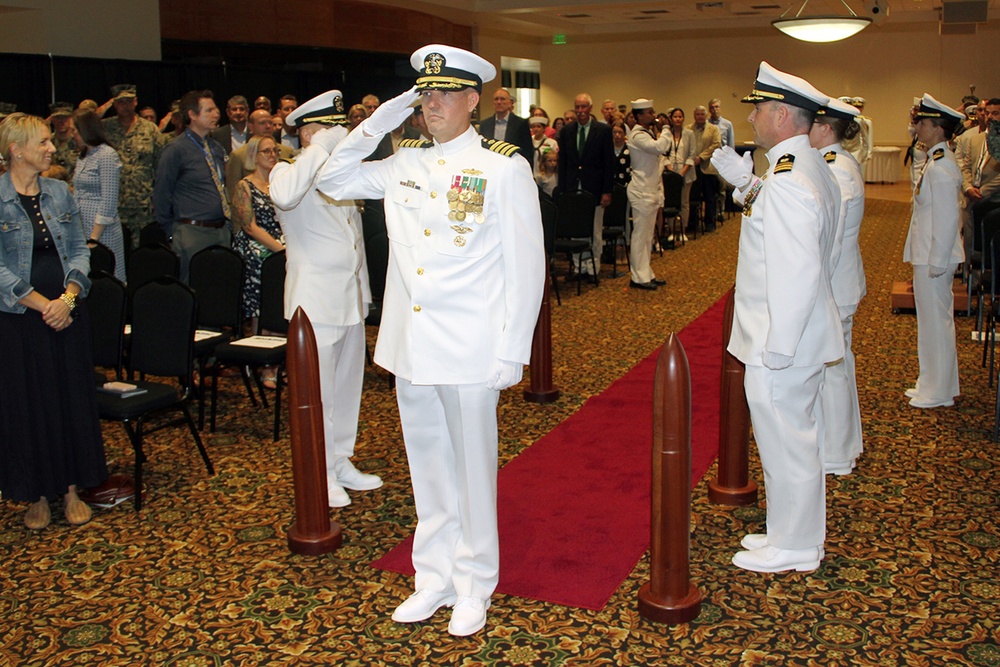 NAVFAC Mid-Atlantic holds Change of Command Ceremony