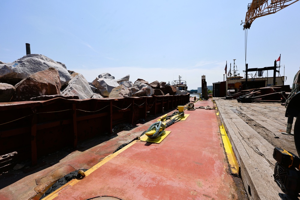 USACE Chicago, Lake Michigan Floating Plant works on Milwaukee Harbor south breakwater