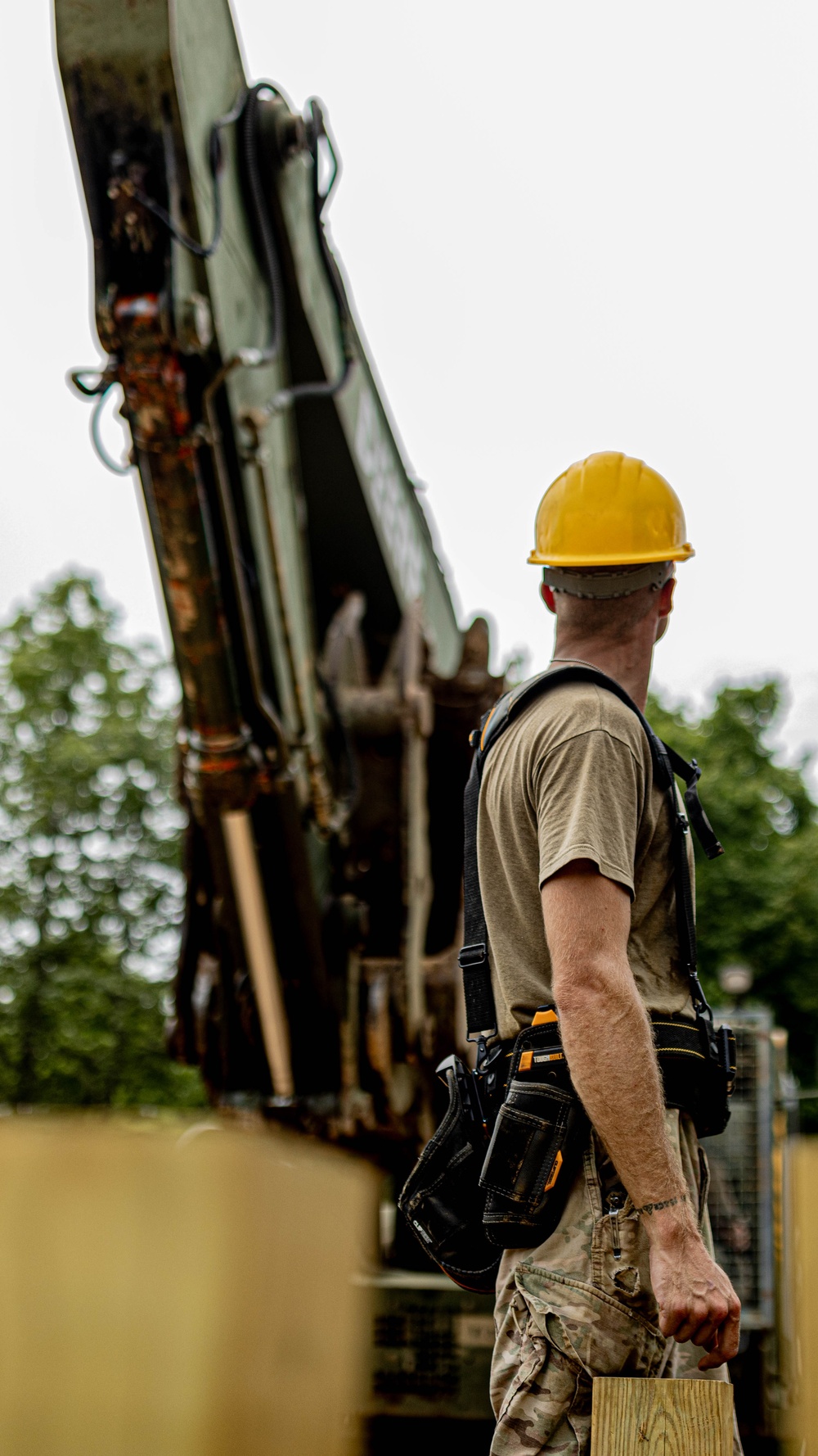 Oklahoma National Guard continues construction of trench warfare lane