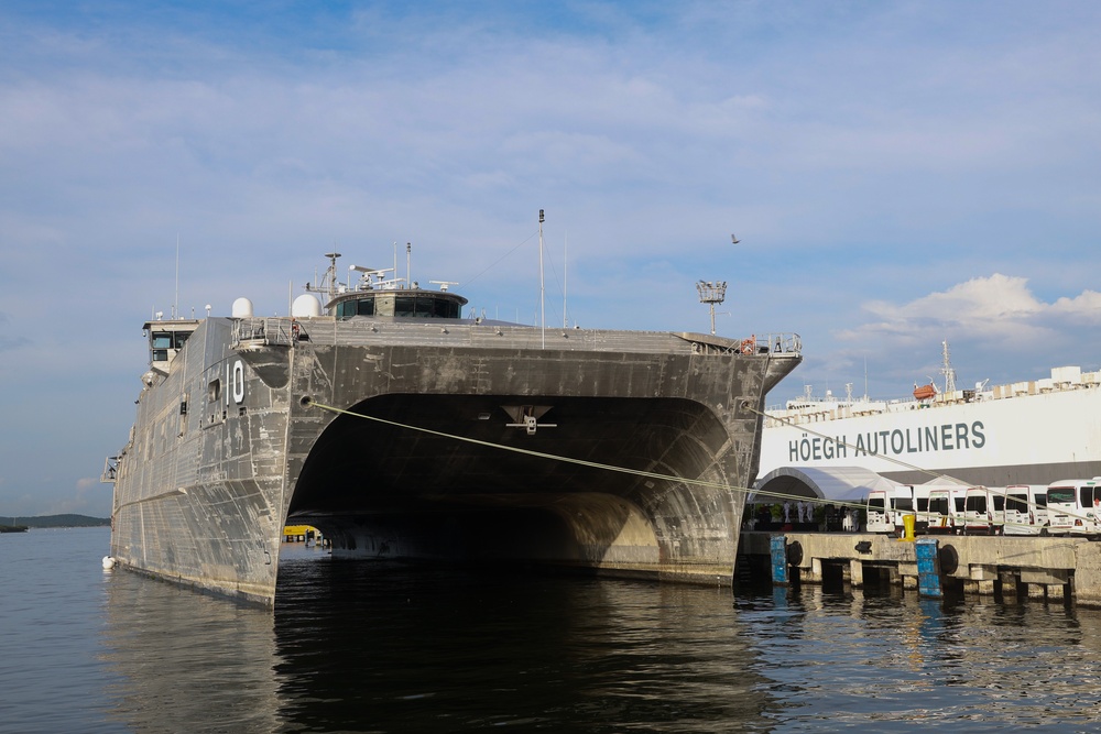 USNS Burlington (T-EPF 10) moors pierside in Cartagena, Colombia