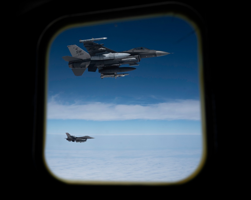 91st ARS refuels fighter aircraft during Exercise Bamboo Eagle 24-3