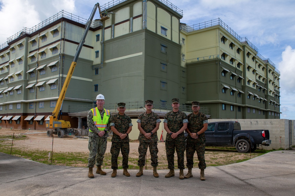 Commander, Sergeant Major, MCIPAC visit MCBCB