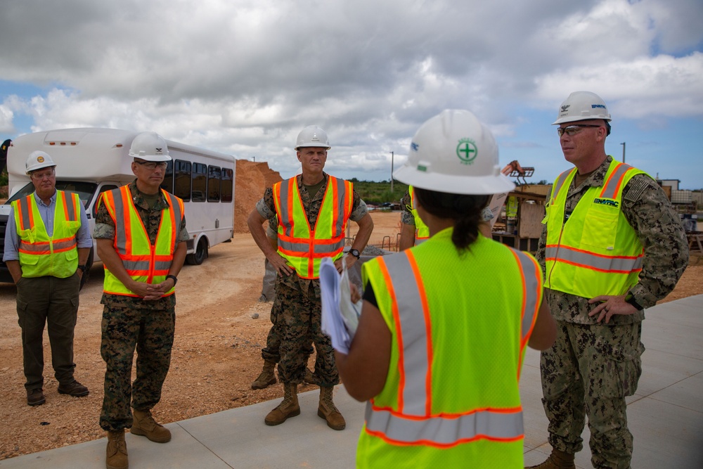 Commander, Sergeant Major, MCIPAC visit MCBCB