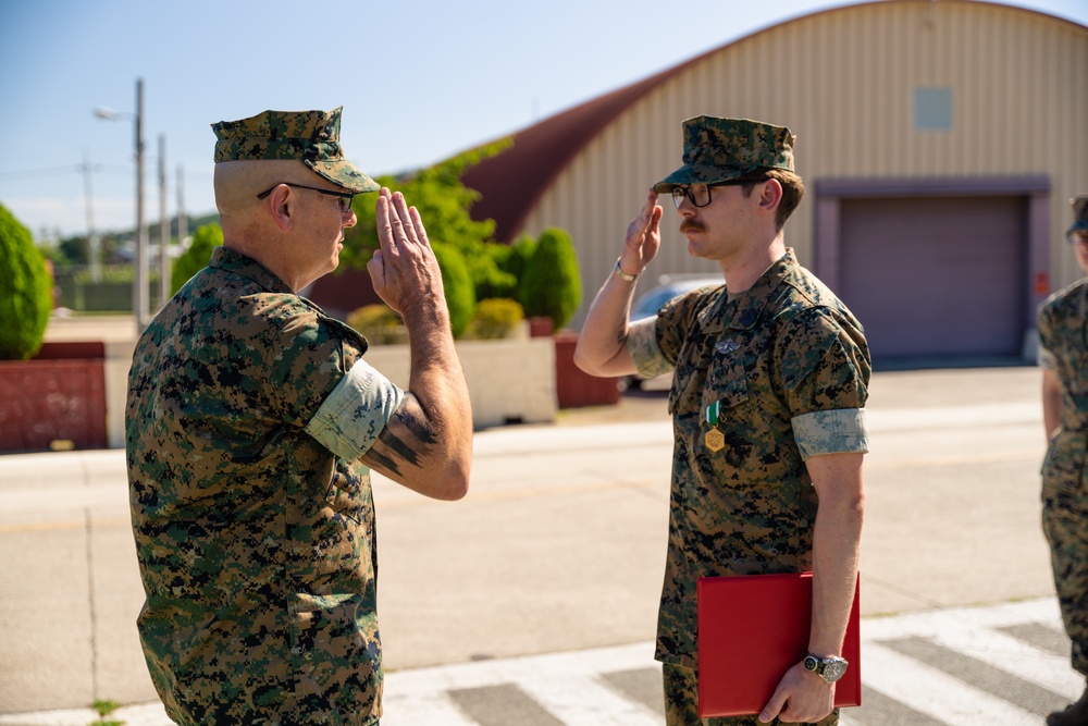 Fair Winds and Following Seas | U.S. Marines and Civilians receive awards