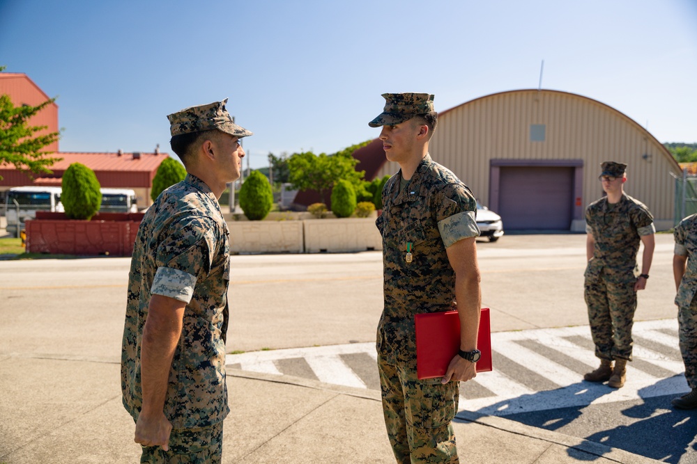 Fair Winds and Following Seas | U.S. Marines and Civilians receive awards