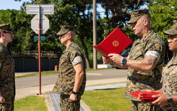 Fair Winds and Following Seas | U.S. Marines and Civilians receive awards
