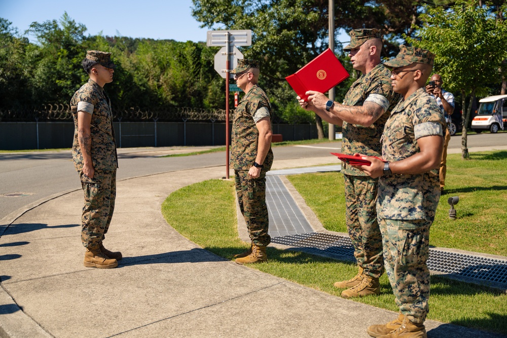 Fair Winds and Following Seas | U.S. Marines and Civilians receive awards