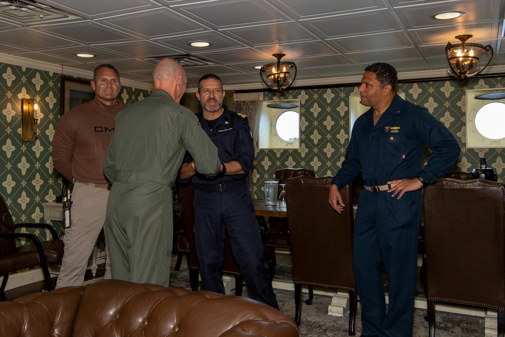 Captaincies. Riebe greets Rear Adm. Ciappina aboard Abraham Lincoln