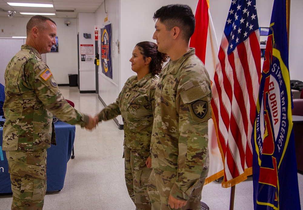 Florida task force commander conducts command visit at SLRC, recognizes Soldiers