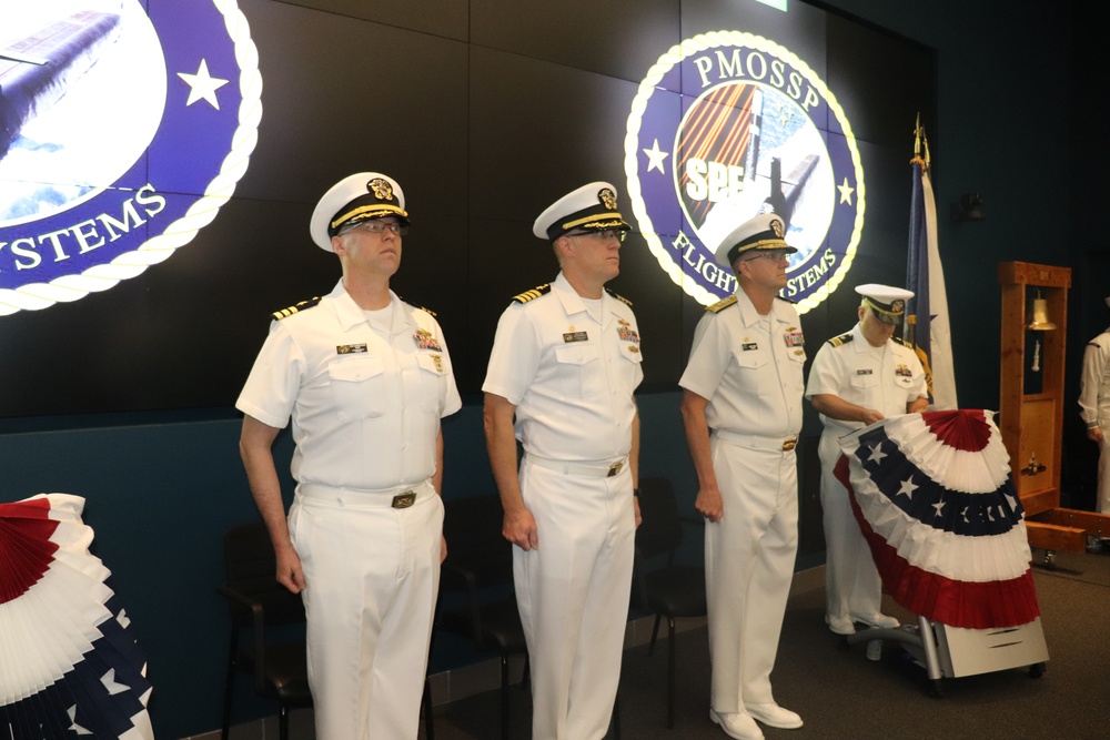 SSP Project Management Office for Flight Systems Holds Change of Command