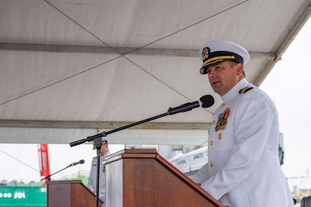 USS Paul Ignatius (DDG 117) Change of Command Ceremony