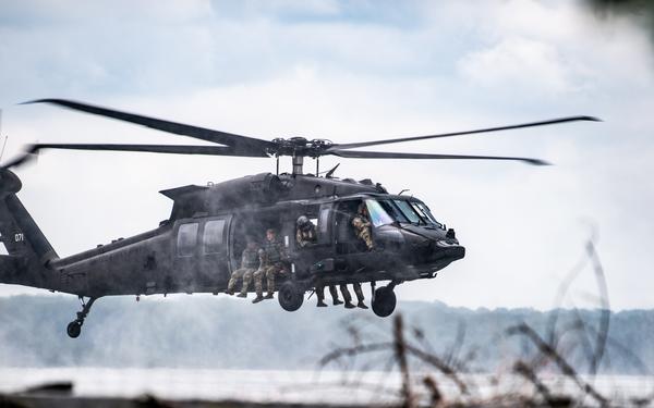 911th Helocast Training