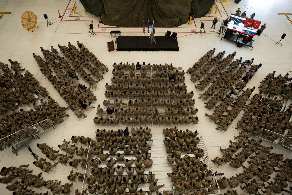 CSAF and CMSAF visit Cannon AFB