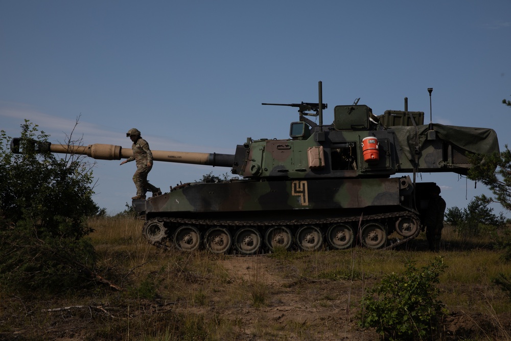 B Battery, 1st Battalion, 201st Field Artillery Regiment reacts to contact and shoots illumination rounds during Northern Strike 2024