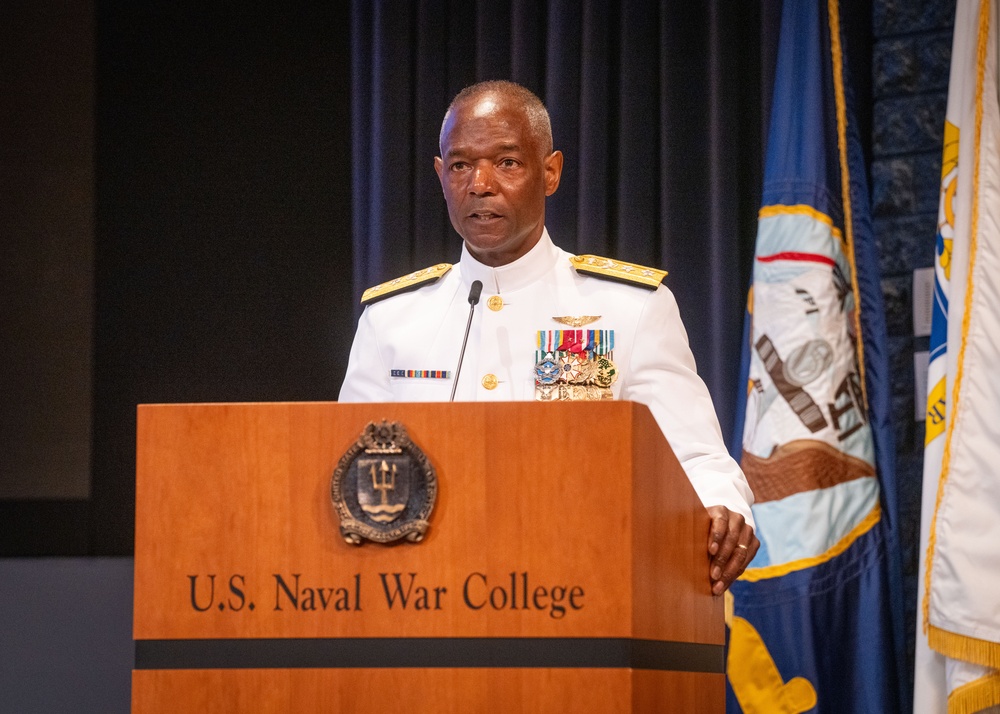 Naval War College welcomes 59th President