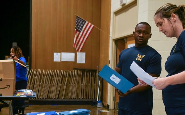 NORFOLK SAILORS VOLUNTEER AT LOCAL SCHOOLS